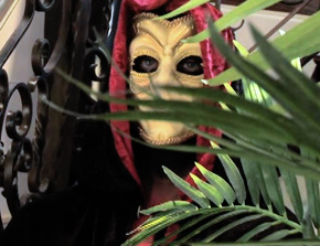 Sous les masques, le vice 2