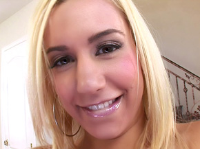 Blondes, Culs denfer, Inondations faciales, Jeunes 18+, Vidos HD, Baises sauvages, Sodomie, Gros seins, Bites gantes